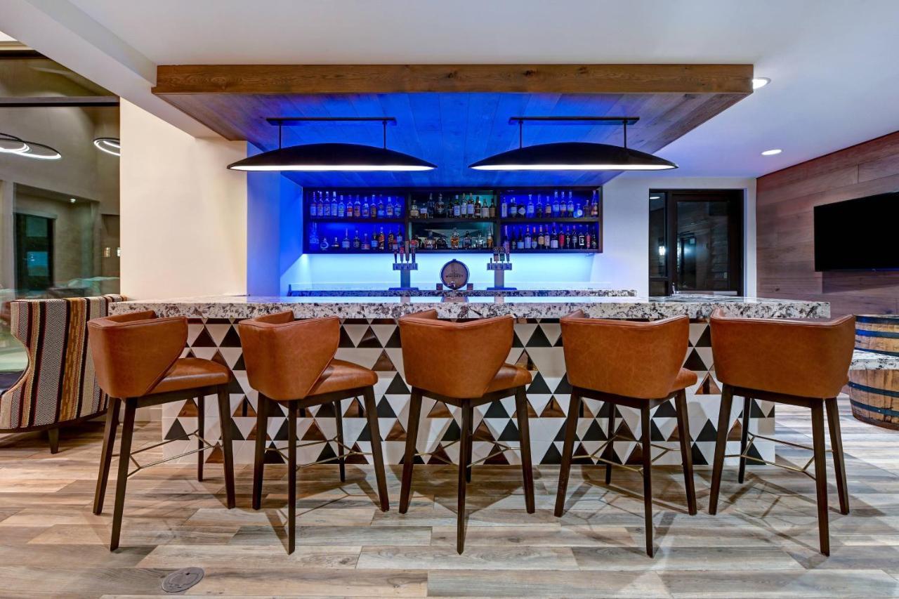 Residence Inn Стимбот Спрингс Экстерьер фото