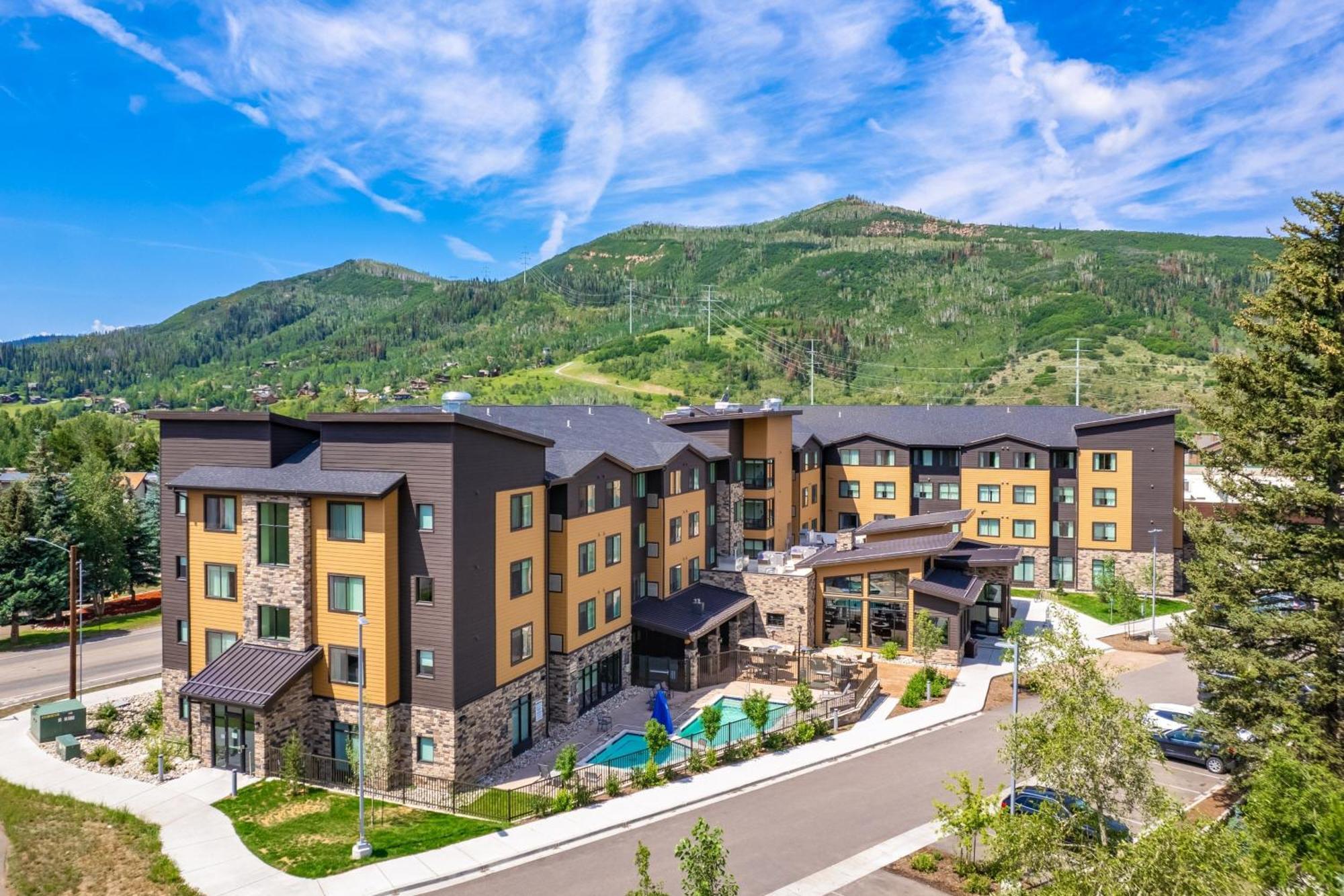 Residence Inn Стимбот Спрингс Экстерьер фото